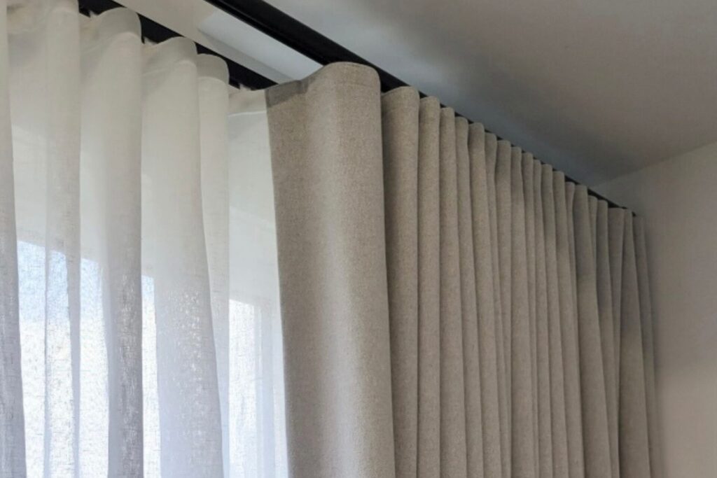 Soundproof and insulating custom drapes in Jersey City, NJ