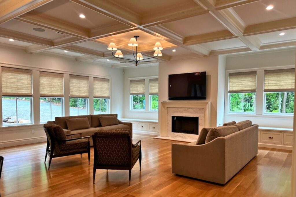 Saddle River Living Room Roman Shades