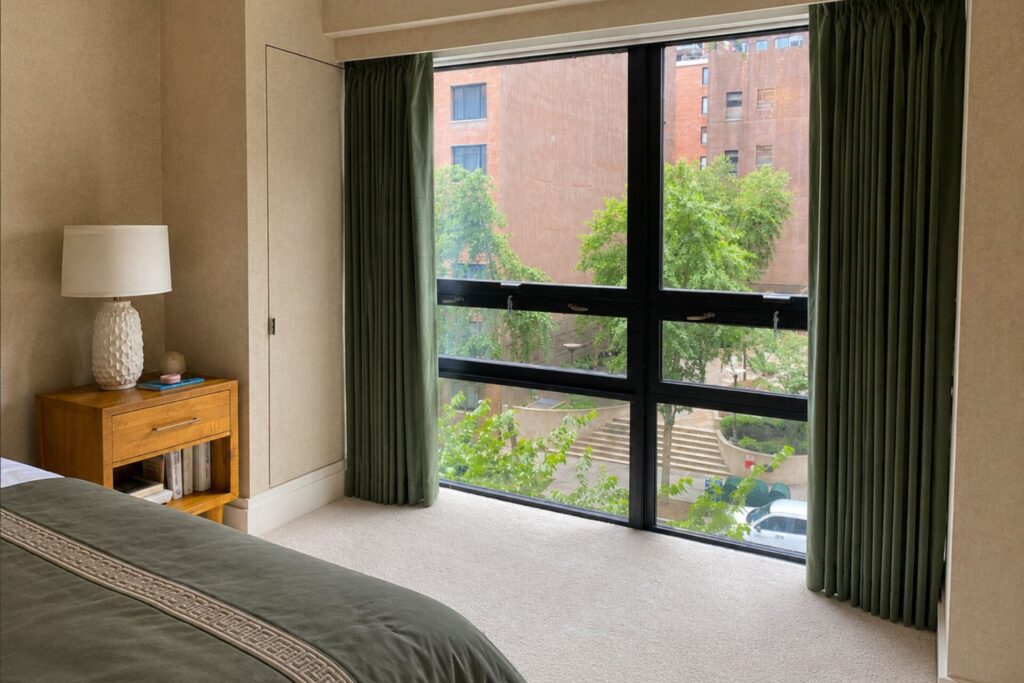 Noise Reduction Drapes New York Green velvet layer to do reduce noise and insulate
